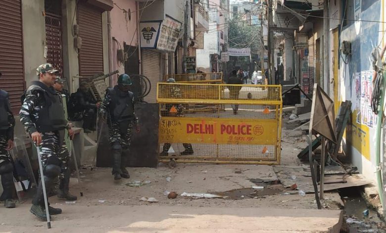 पुलिस बीजेपी हिन्दू मुसलमान दिल्ली सांप्रदायिक हिंसा
