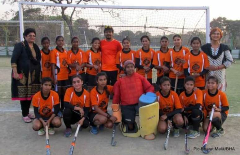 underprivileged sports swapna barman bharani bengal