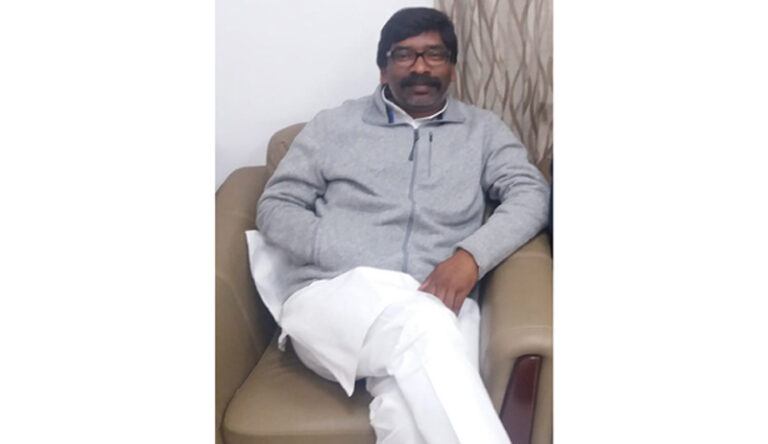 भाजपा एक छिपे हुए एजेंडे पर काम कर रही है, झारखंड सरकार विकास कोष का उपयोग पार्टी आधार बनाने के लिए कर रही है, यह एक बहुत बड़ा घोटाला है: हेमंत सोरेन