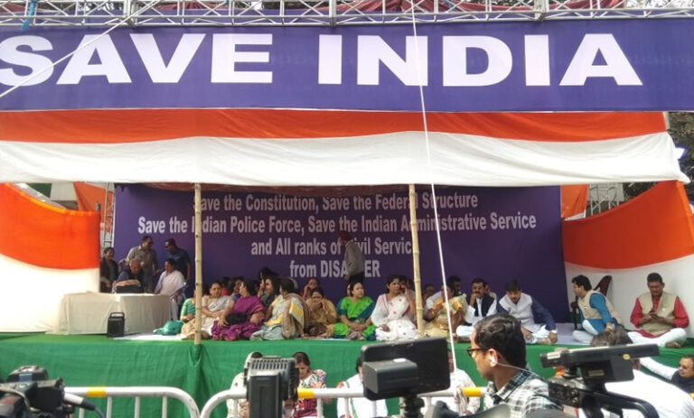 With Satyagrah, Mamata takes the center versus state fight to next level, gets support from opposition