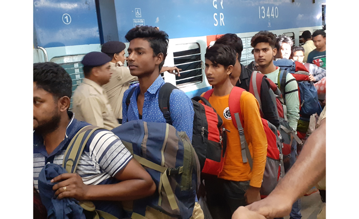 west bengal migrants labourers kashmir workers TMC Firhad Hakim