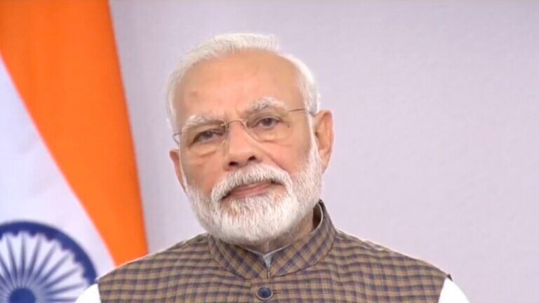 How pathogens help the powerful