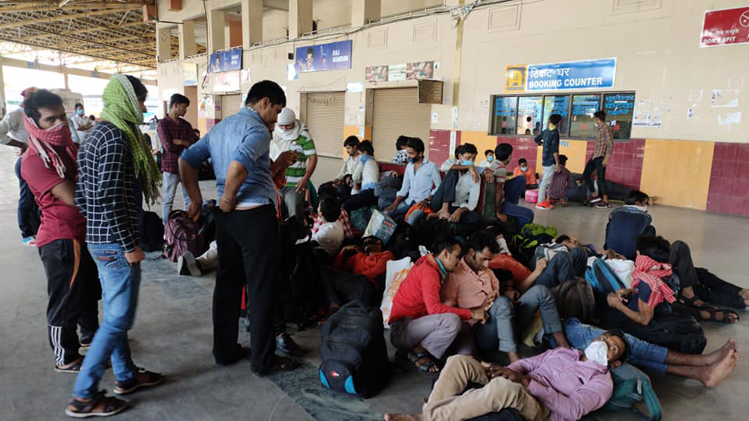 अन्य राज्यों में फंसे झारखंड के मजदूरों और स्टूडेंट्स की उचित व्यवस्था करे केंद्र एवं राज्य सरकारें: विनोद सिंह