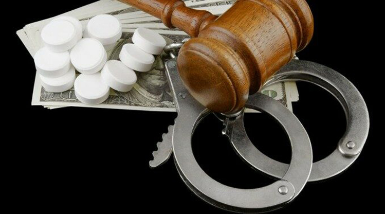 ड्रग लॉ बिल: भारत में सीमित मात्रा तक भांग-अफीम को वैध बनाने की मांग क्यों?