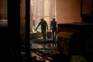 pulitzer prize award photography danish adnan amit sanna covid india reuters