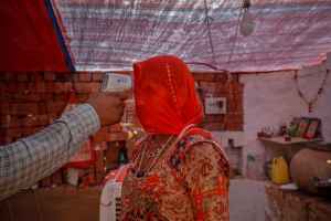pulitzer prize award photography danish adnan amit sanna covid india reuters