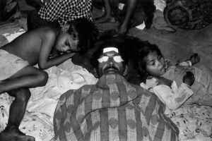 bhopal gas tragedy right to life