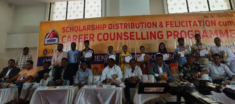 ‘Friends’ Celebrate Excellence Of Weaker Section Students, Set Sky Is The Limit