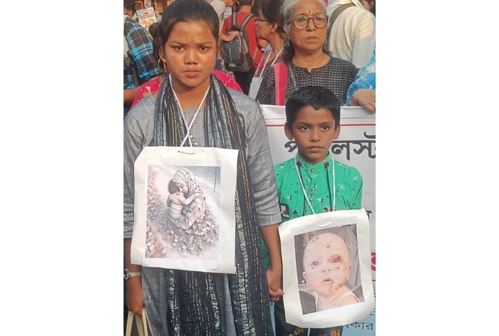Kids hit Kolkata streets to remind the world that Israel is conducting genocide against children