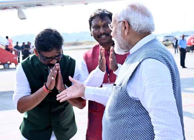 hemant soren jharkhand india champai soren