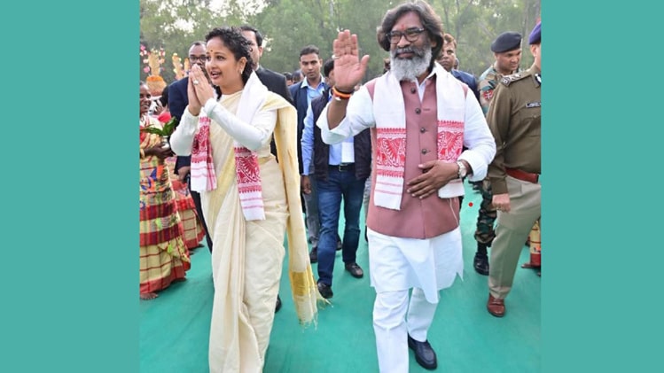 हेमंत-सोरेन-कल्पना-सोरेन-झारखंड-मॉडल hemant soren हेमंत सोरेन सरकार झारखंड मॉडल झारखंड