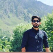 Photo of Dr Ishtiaq Hussain